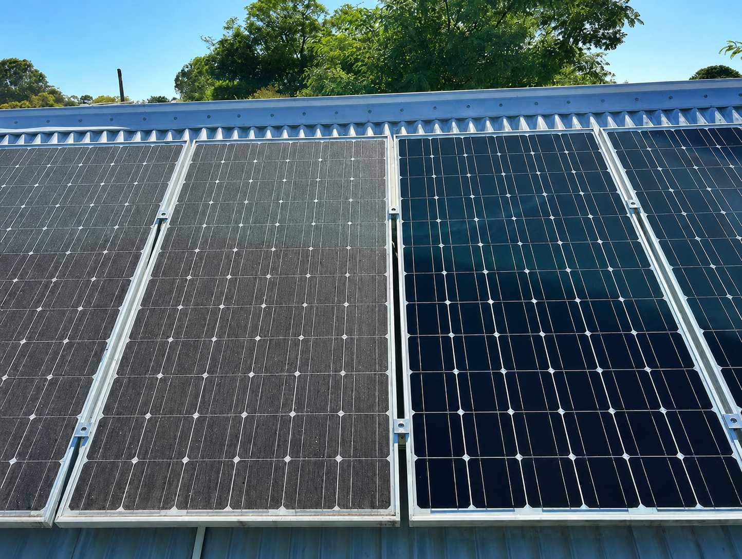 Before and after of professionally cleaned solar panels